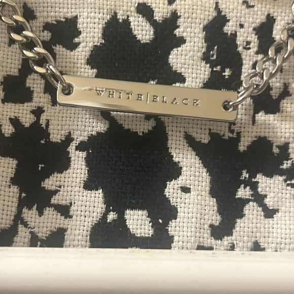 White House Black Market black + white Tweed hip length blazer, XS, EUC - Picture 2 of 4